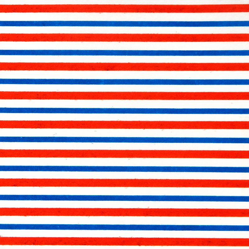 precedent cafetaria bodem Zijdepapier - Strepen - Blauw en rood op wit - 50x75 cm | Paco Verpakkingen