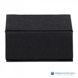 Magneetdoos - Zwart mat (Sweetbox) - Vooraanzicht dicht
