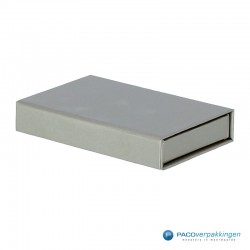 Magneetdoos Giftcard - Zilver (Toscana) - Inlay karton - Zijaanzicht voor dicht
