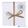 Cadeau stickers - Sneeuwvlok en kerstboom - Brons op wit - Toepassingsfoto