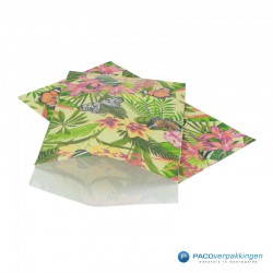 Papieren zakjes - Vlinder - Multikleur op groen (Nr. 807) - Vooraanzicht