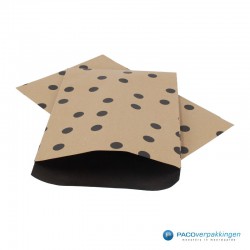 Papieren zakjes - Stippen - Zwart op bruin (Nr. 112) - Vooraanzicht