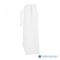 Papieren draagtassen - Wit mat met strodessin - Eco papier - Luxe - Katoenen koord - Zijaanzicht6