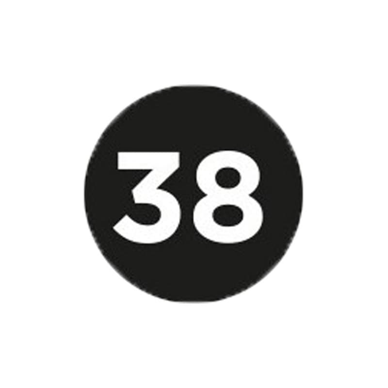 Kleding stickers - 38 - Wit op zwart glans - Close-up